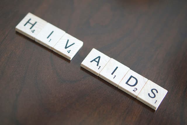 SERINC5: a blood cell guardian against HIV