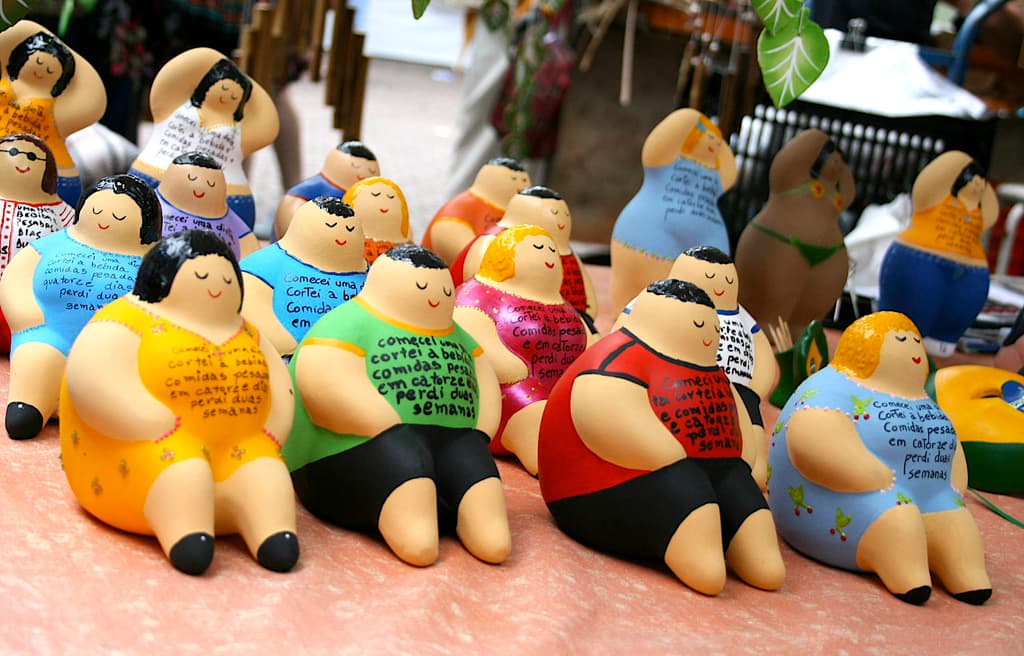 The colour beige: heating up the fat